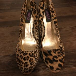 YOKI Women’s printed heels